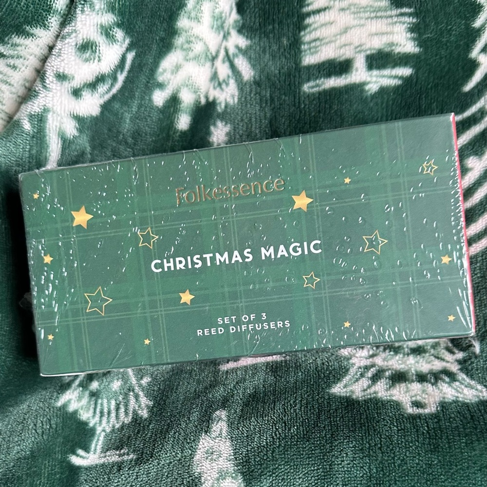 Folkessence Christmas Magic - 3 reed diffusers. Holiday scents for your home.